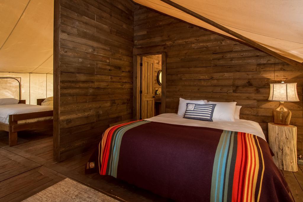 Conestoga Ranch Glamping Resort Garden City Habitación foto